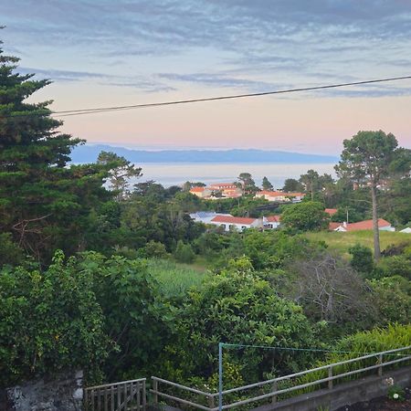Residencias Requinte São Roque do Pico Екстериор снимка