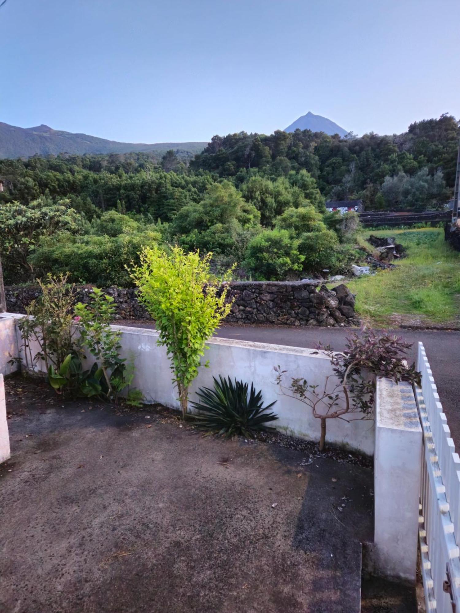 Residencias Requinte São Roque do Pico Екстериор снимка